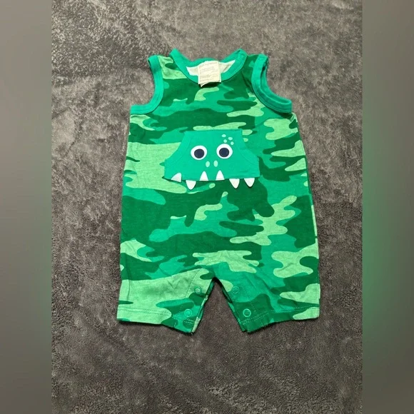Assorted Baby Rompers with Fun Patterns - Picture 11 of 12